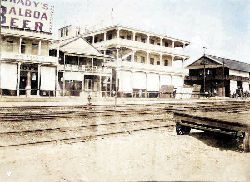 Estación de Colón: Primeras Estructuras (1855-1909)
